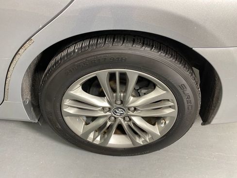 Used 2015 Toyota Camry SE image 28