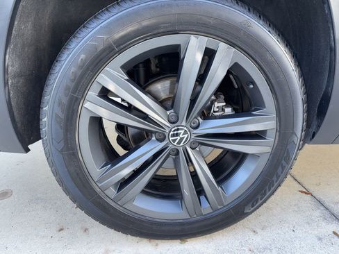 Used 2022 Volkswagen Atlas SE image 41