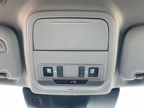 Used 2023 Ford Explorer Limited RWD image 17