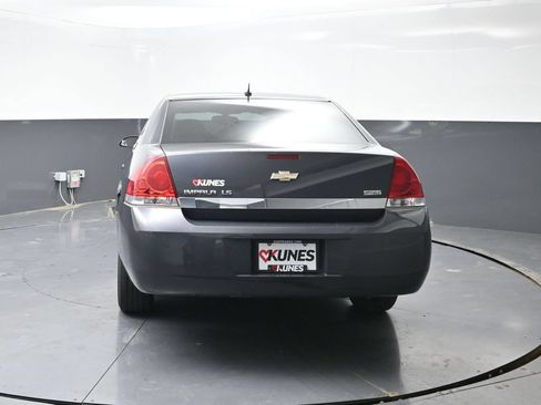 Used 2009 Chevrolet Impala LS FWD image 9