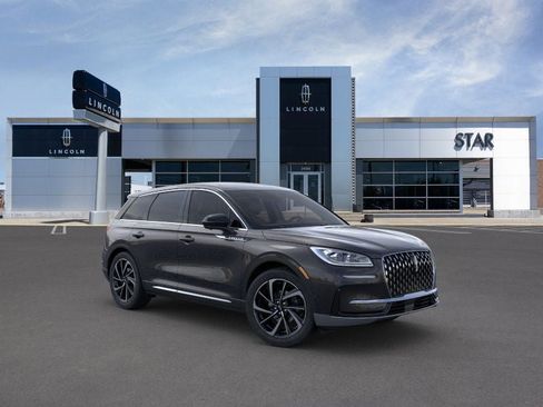 New 2023 Lincoln Corsair Reserve w/ Equipment Group 202A AWD/4WD image 7