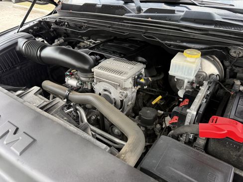 Used 2022 RAM 1500 Limited image 3