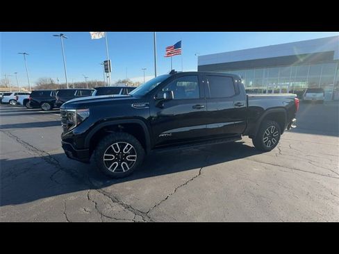 Certified 2025 GMC Sierra 1500 AT4 w/ AT4 Premium Package image 4