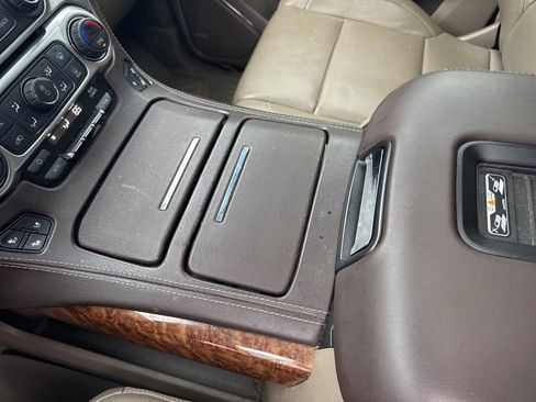 Used 2018 Chevrolet Tahoe Premier image 31