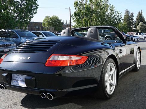 Used 2006 Porsche 911 Carrera 4 image 49