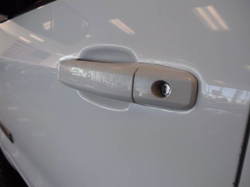 Used 2017 GMC Sierra 1500 SLT w/ All Terrain X Package image 9