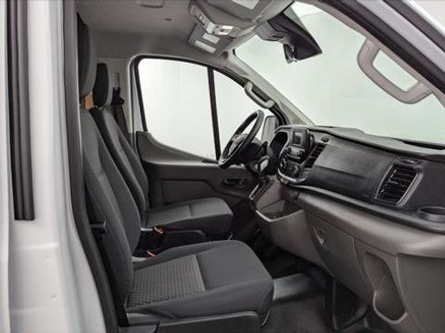 Used 2024 Ford Transit 250 Low Roof w/ Exterior Upgrade Package image 17