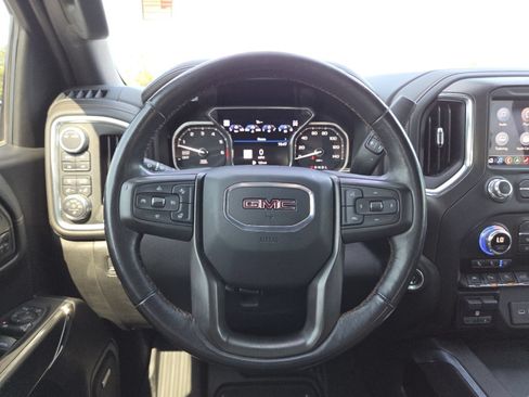 Used 2021 GMC Sierra 1500 AT4 w/ AT4 Premium Package AWD/4WD image 33