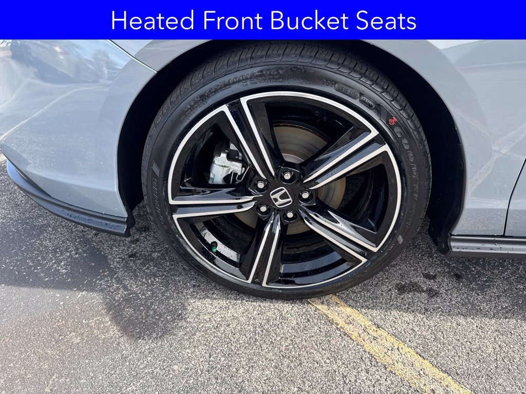 Certified 2025 Honda Accord Sport image 12