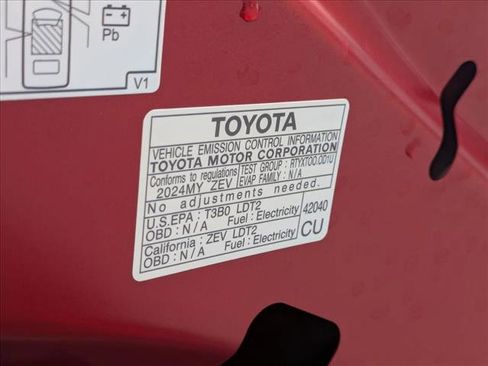 Used 2024 Subaru Solterra Premium image 22