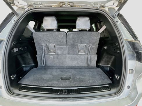 Used 2022 Jeep Grand Cherokee L Laredo RWD image 19