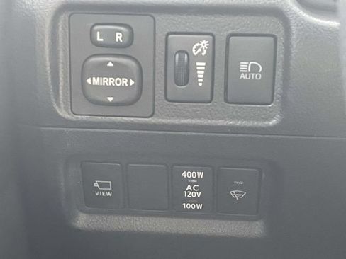 Used 2023 Toyota 4Runner Limited AWD/4WD image 25
