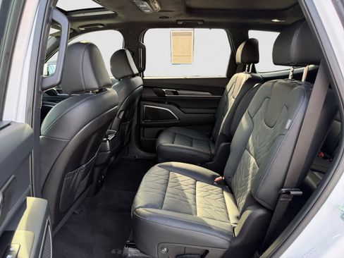 Used 2025 Kia Telluride SX Prestige X-Line AWD/4WD image 11