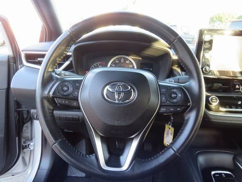 Used 2022 Toyota Corolla SE image 29