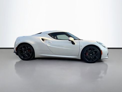 Used 2016 Alfa Romeo 4C Base w/ Convenience Group - Coupe image 2