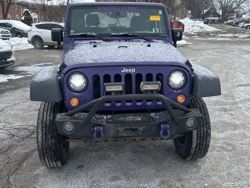 Used 2018 Jeep Wrangler Rubicon w/ Power Convenience Group image 8