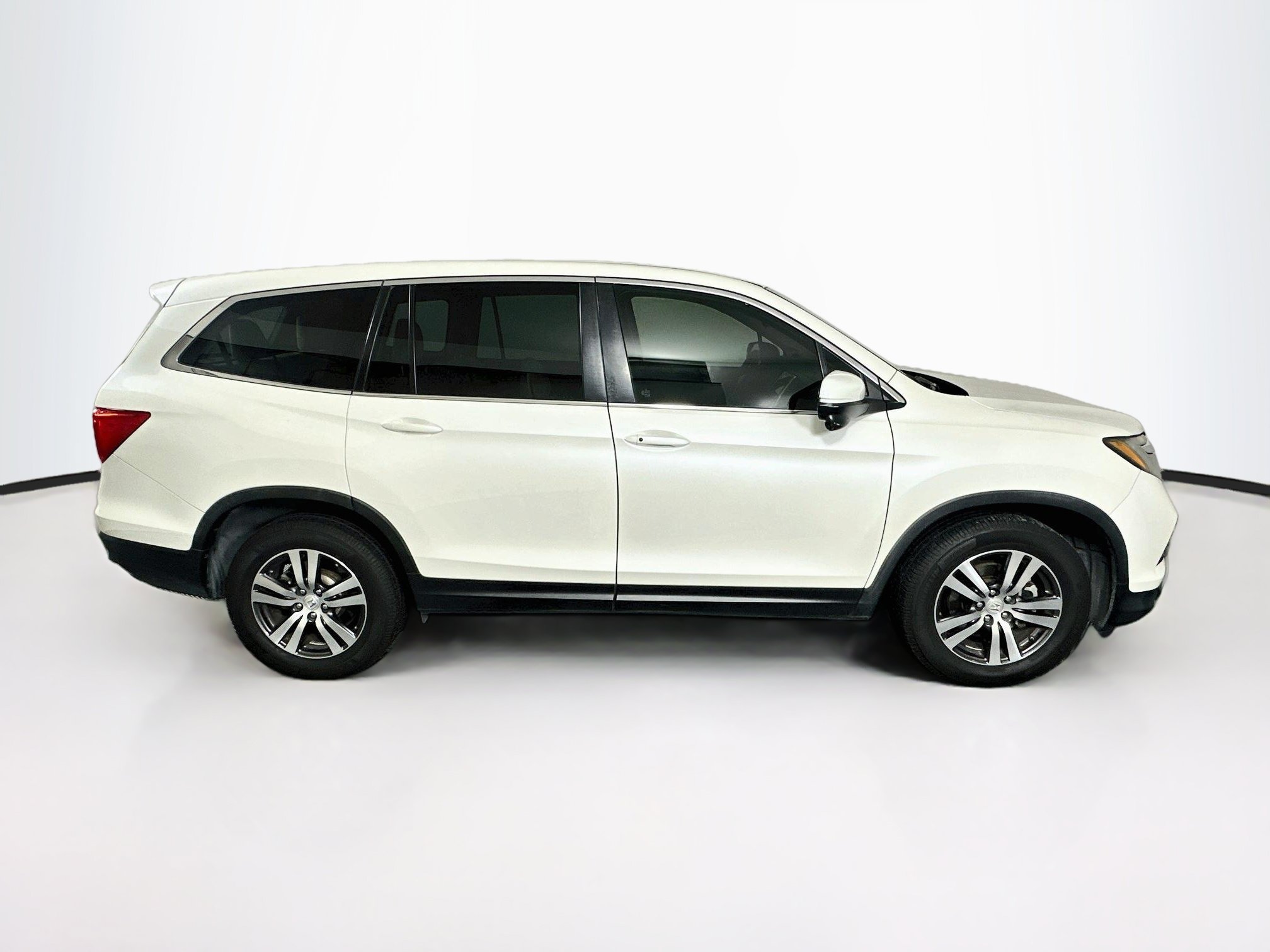 Used 2016 Honda Pilot EX image 10