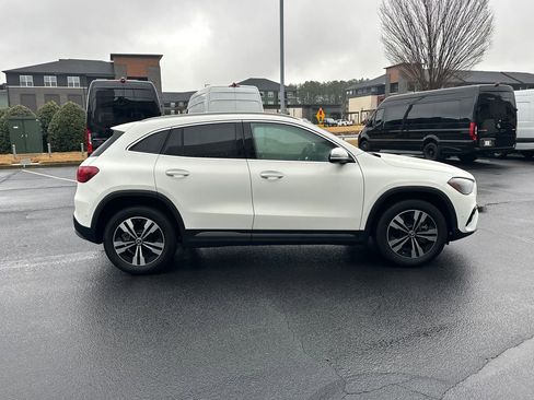 New 2026 Mercedes-Benz GLA 250 image 8