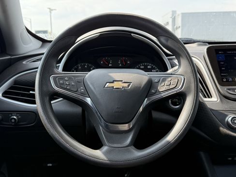 Used 2024 Chevrolet Malibu LS FWD image 6