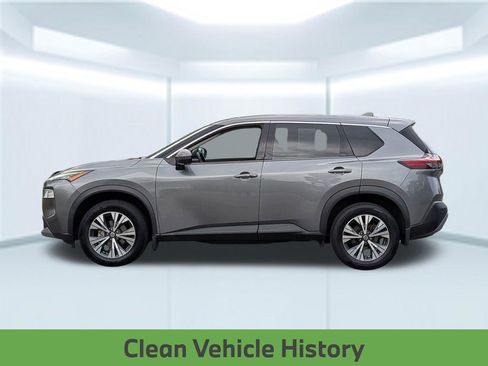 Used 2021 Nissan Rogue SV FWD image 2