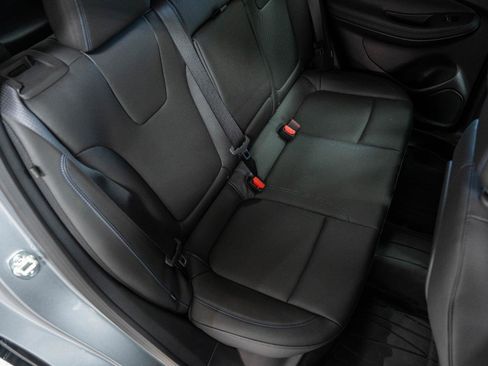 Used 2026 Buick Encore GX Sport Touring w/ Comfort Package image 18