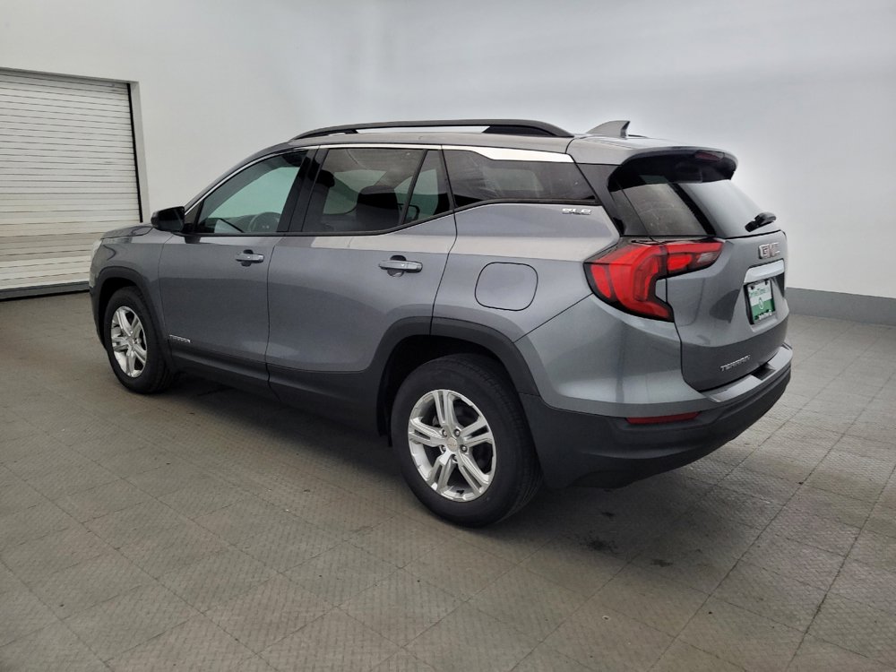 Used 2020 GMC Terrain SLE w/ Driver Convenience Package FWD image 3