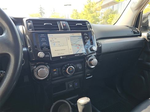 Used 2021 Toyota 4Runner Venture w/ Moonroof Package image 27