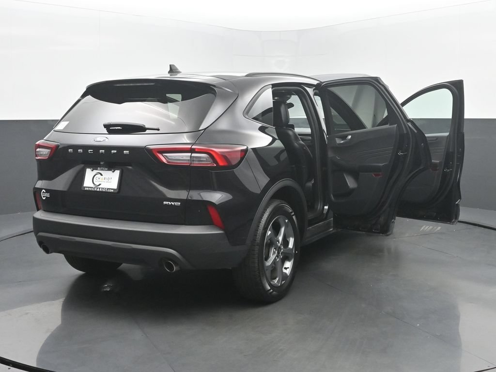 Used 2025 Ford Escape ST-Line Select AWD/4WD image 60