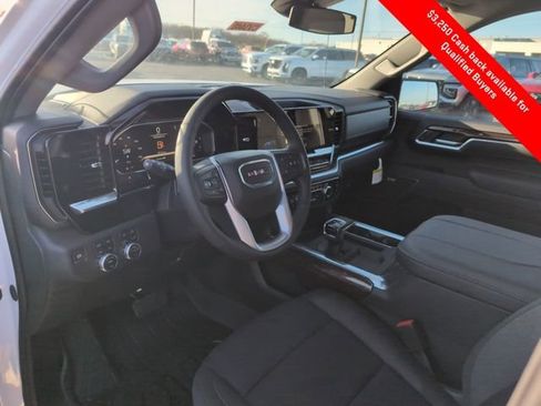 New 2026 GMC Sierra 1500 Elevation image 14