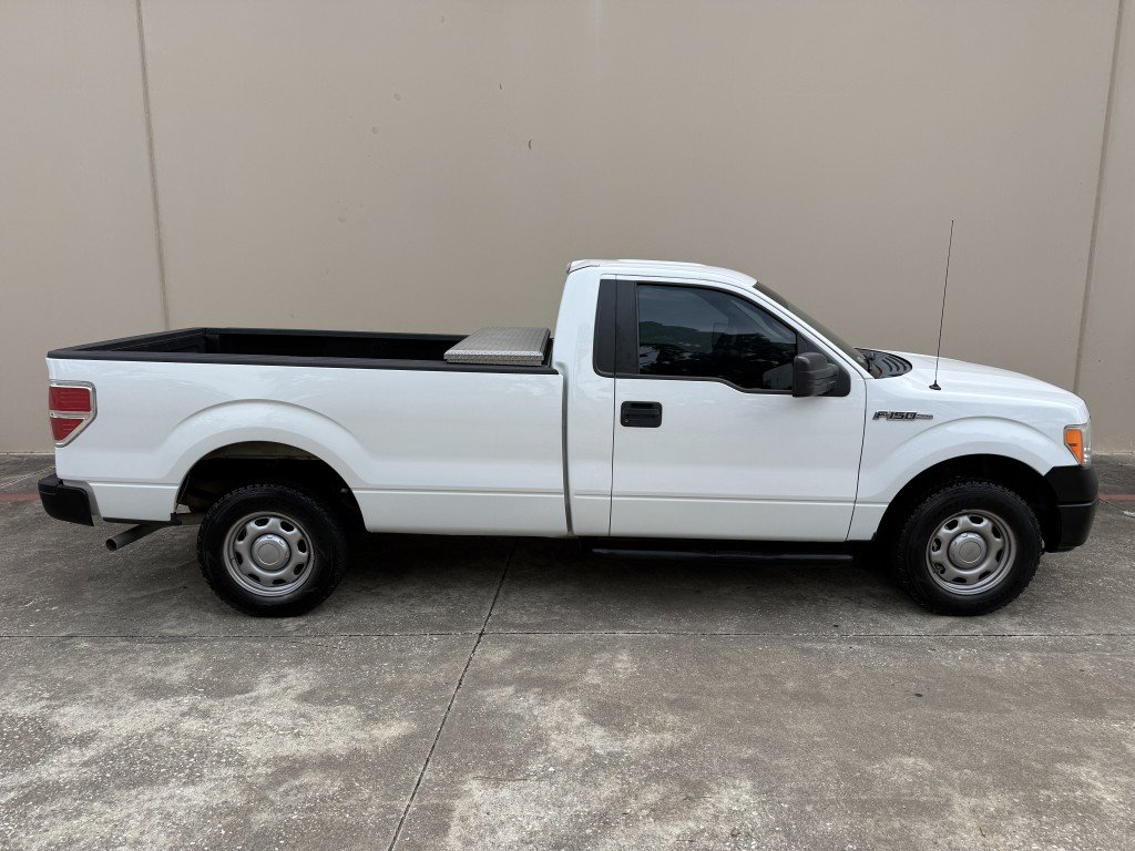 Used 2014 Ford F150 XL RWD image 2