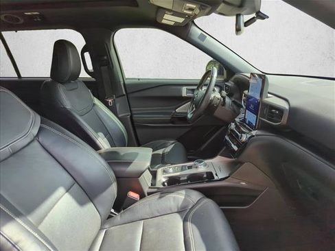 Certified 2023 Ford Explorer ST w/ Equipment Group 401A AWD/4WD image 24