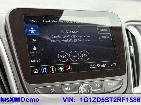 Used 2024 Chevrolet Malibu LT FWD image 27