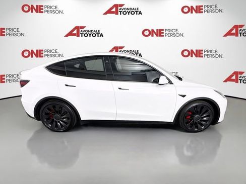 Used 2022 Tesla Model Y Performance AWD/4WD image 8