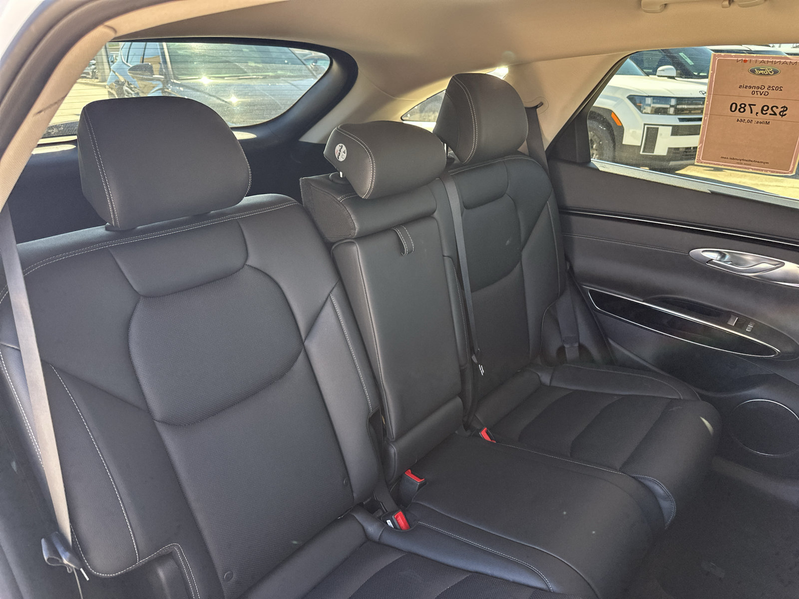 Used 2025 Genesis GV70 2.5T AWD/4WD image 32