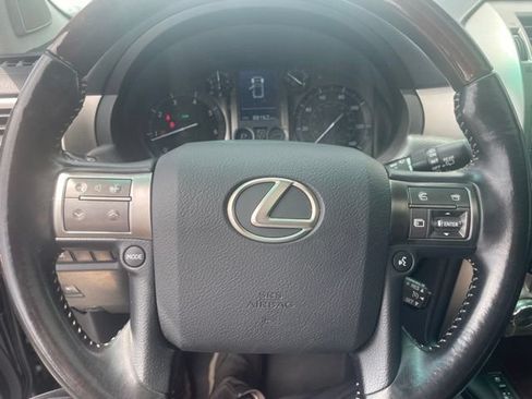 Used 2018 Lexus GX 460 Premium w/ Premium Package AWD/4WD image 15