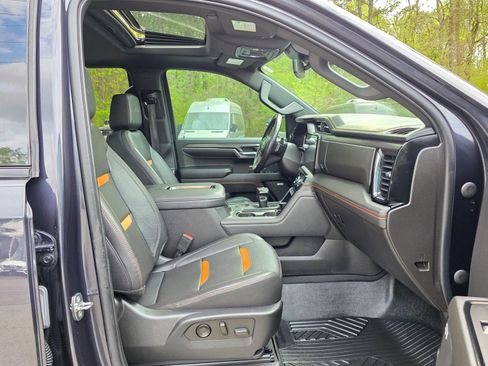 Used 2022 GMC Sierra 1500 AT4 w/ AT4 Premium Package image 36