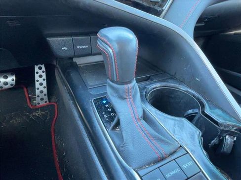 Used 2020 Toyota Camry TRD image 11