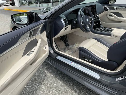 Used 2024 BMW M850i xDrive Convertible AWD/4WD image 31
