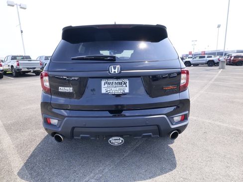 Used 2022 Honda Passport TrailSport image 7