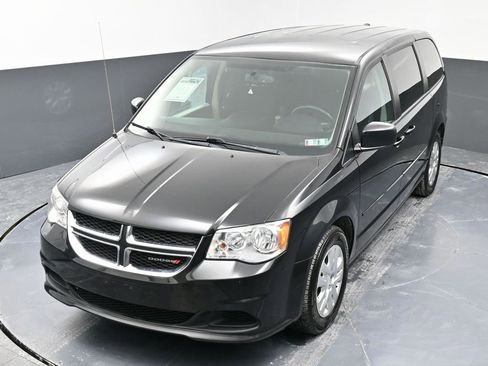 Used 2017 Dodge Grand Caravan SE w/ Power Window Group image 40