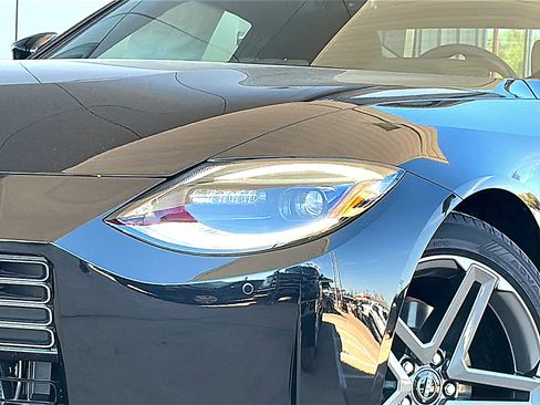 New 2026 Nissan Z Sport w/ Floor Mat Package RWD image 4