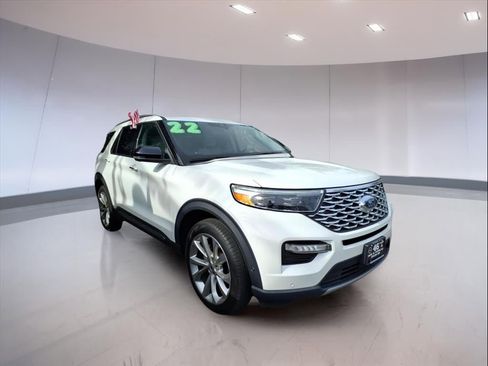 Used 2022 Ford Explorer Platinum w/ Equipment Group 601A image 1