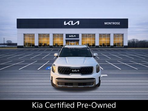 Certified 2023 Kia Telluride SX Prestige X-Line AWD/4WD image 2