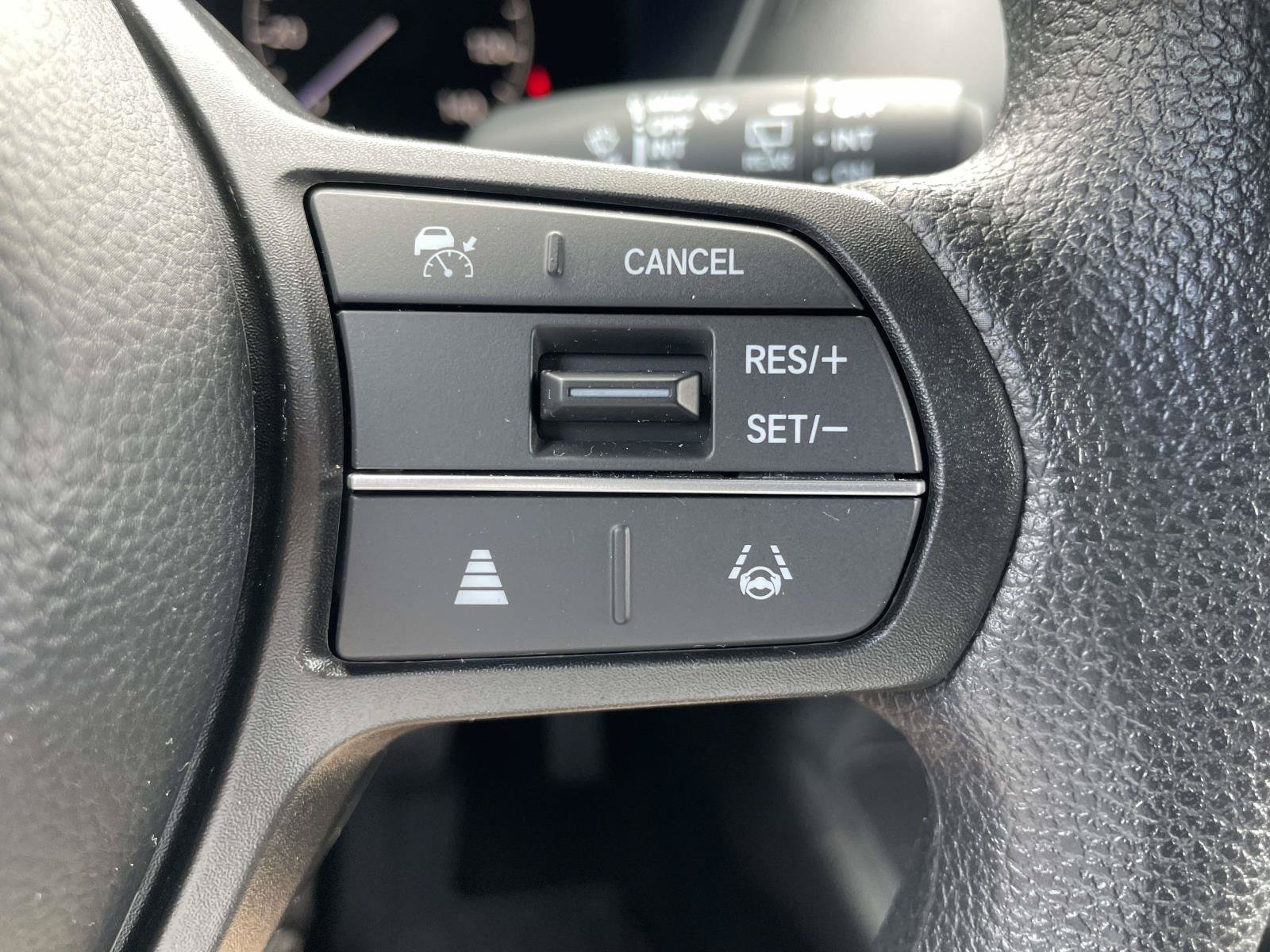 Certified 2024 Honda HR-V LX image 14