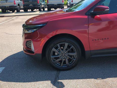 Used 2024 Chevrolet Equinox RS w/ RS Leather Package FWD image 10