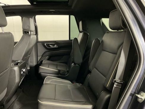 Used 2023 GMC Yukon SLT image 38