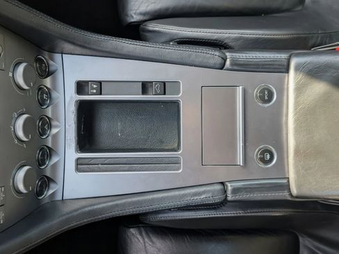 Used 2005 Aston Martin DB9 Volante image 36