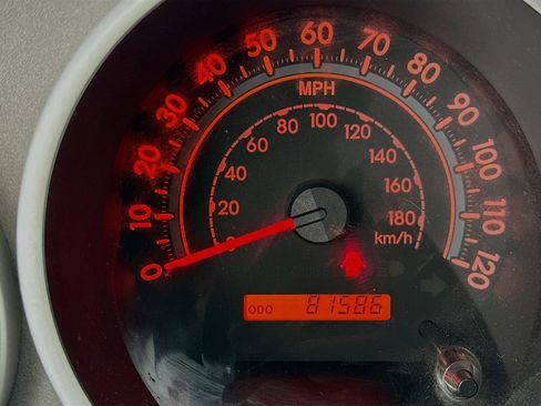 Used 2013 Toyota Tundra 4x4 Double Cab image 12