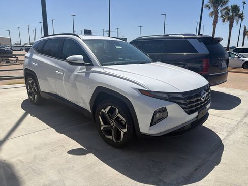 Used 2022 Hyundai Tucson SEL w/ Convenience Package FWD image 3