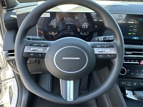New 2025 Hyundai Santa Cruz SEL image 14